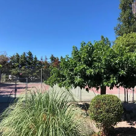 Grand Les Pieds Dans L'eau サン・ニコラオ