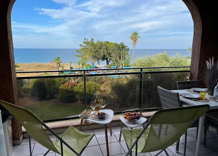 Grand Les Pieds Dans L'eau * San-Nicolao